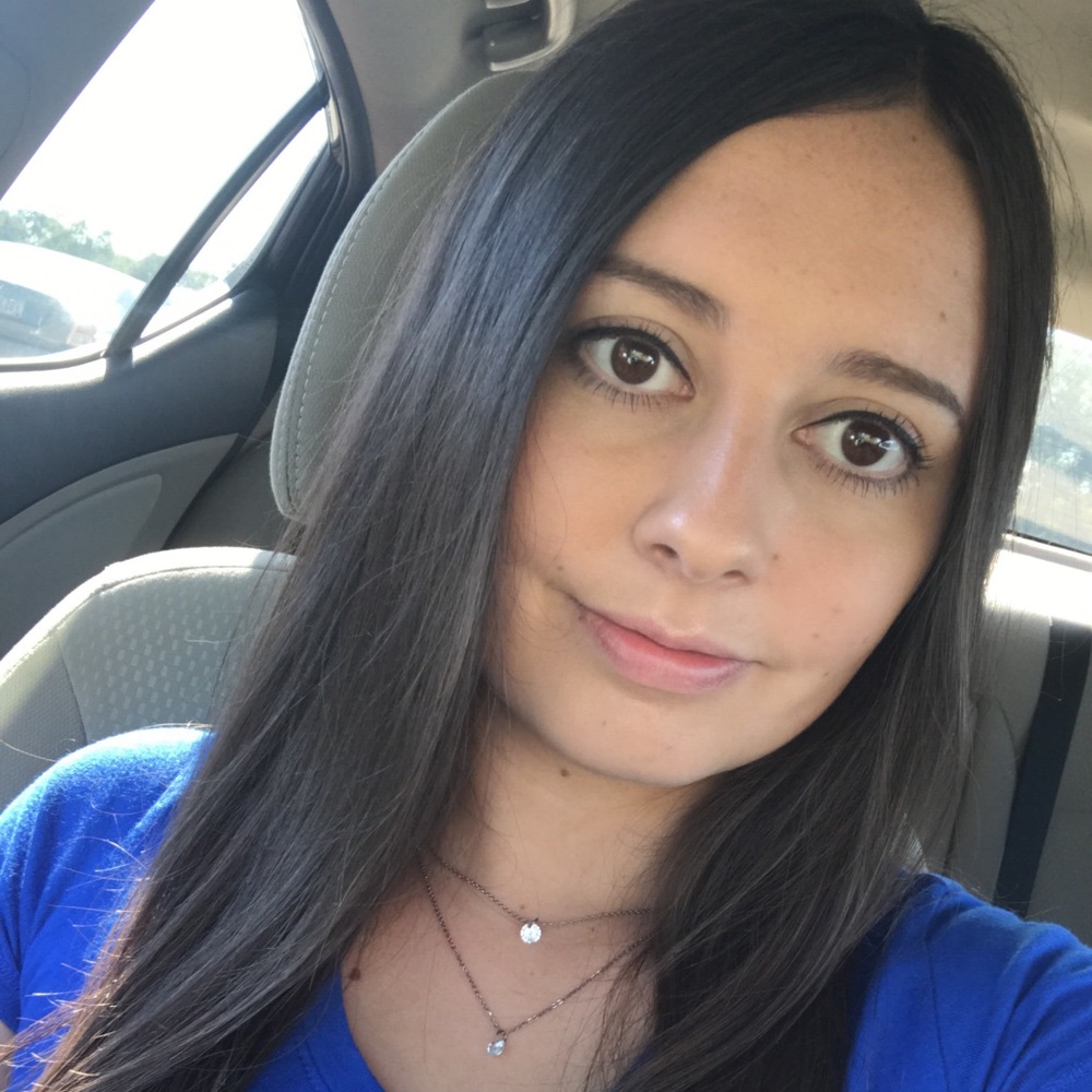 Meet your Posher, Brittni